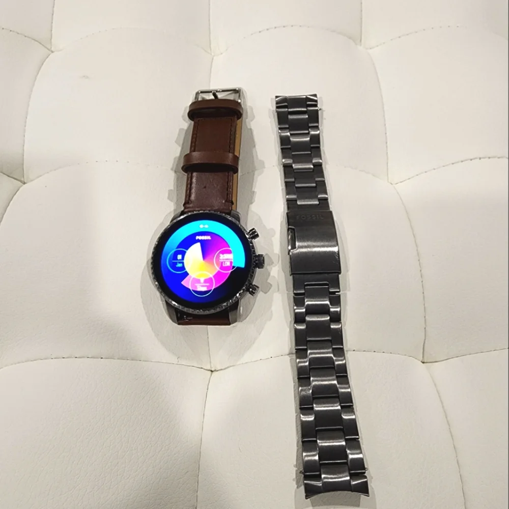 Fossil Explorist HR Gen 4 Smart Watch  Gun Metal and Leather Bands - Picture 2 of 10